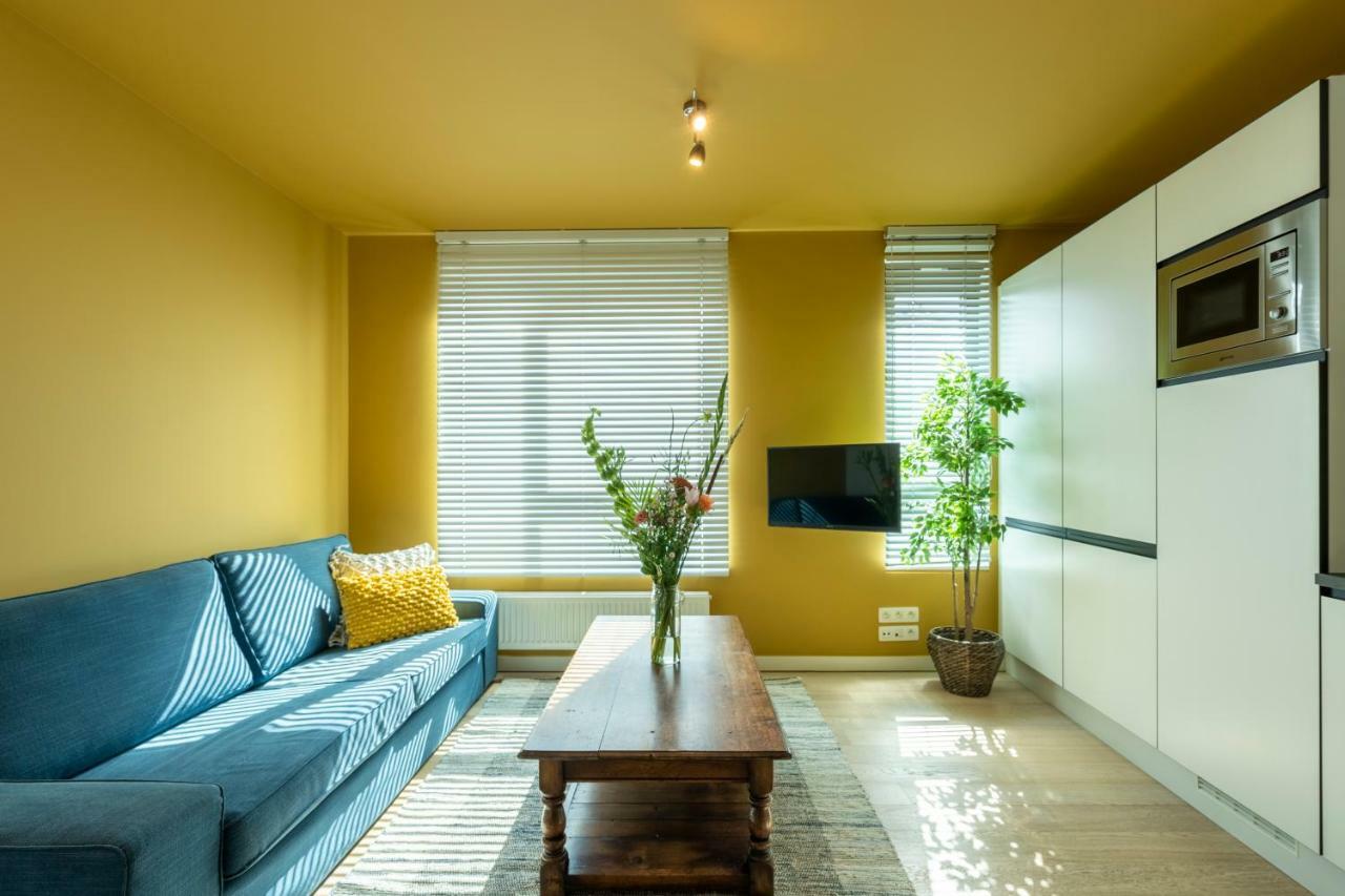 The India Yellow Studio Antwerpen Ngoại thất bức ảnh